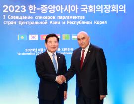 김진표 의장, 조키르조다 타지키스탄 하원의장과 회담